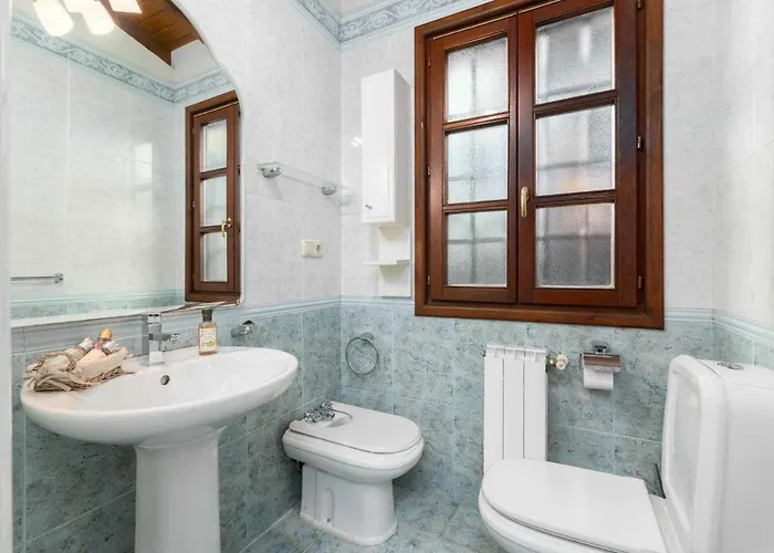 Casa rural Casa En La Costa Con Wifi Jardín Y Barbacoa *