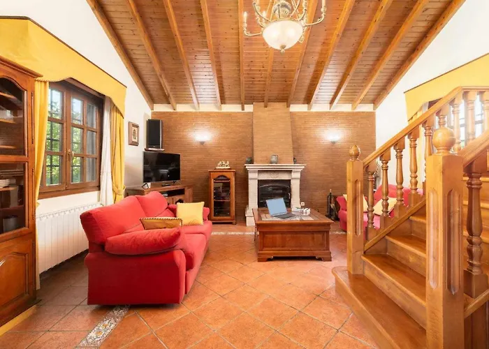 Casa En La Costa Con Wifi Jardín Y Barbacoa Casa rural *