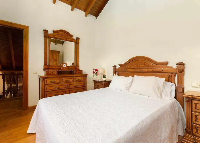 Casa En La Costa Con Wifi Jardín Y Barbacoa Casa rural Llanes